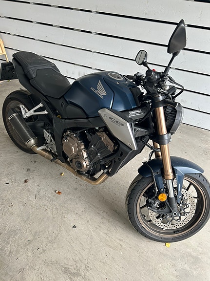 Honda CB 650 R 4 of 6