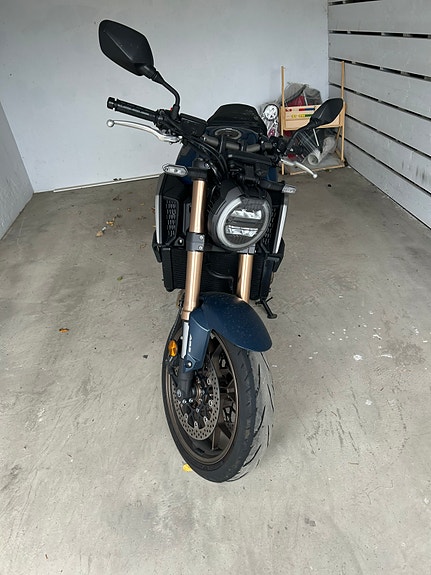 Honda CB 650 R 3 of 6