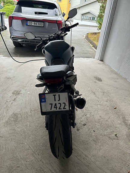 Honda CB 650 R 5 of 6