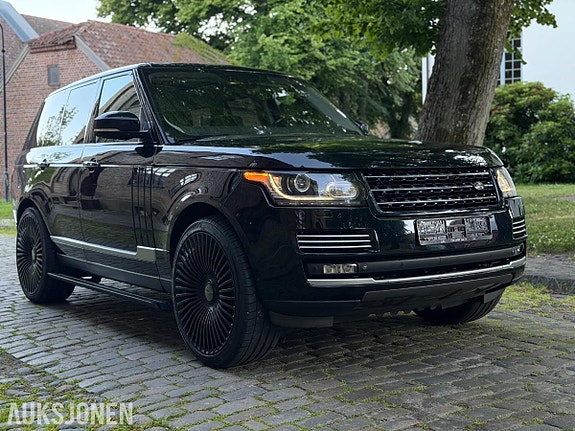 Land Rover Range Rover 3 of 5