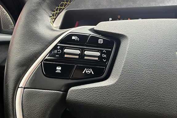 Kia EV6 12 of 17