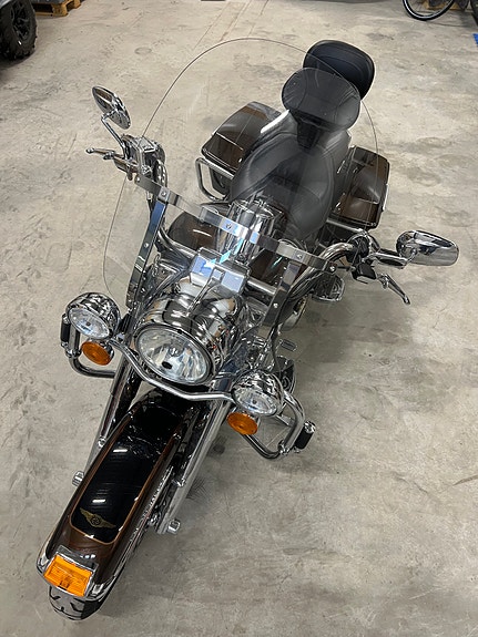Harley-Davidson FLHR Anniversary Road King 28 of 30