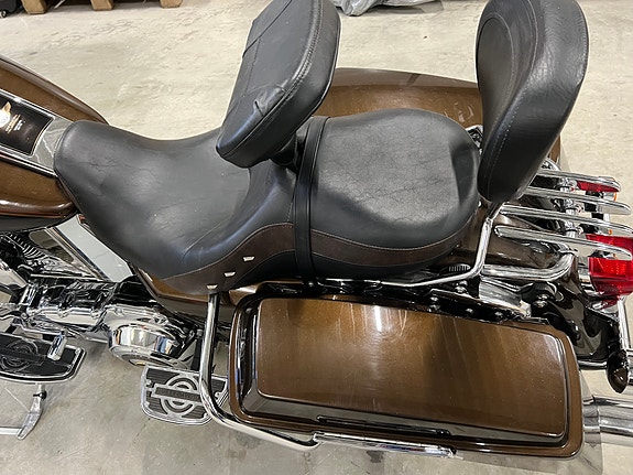 Harley-Davidson FLHR Anniversary Road King 19 of 30