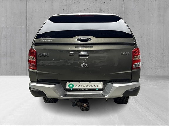 Mitsubishi L200 7 of 30