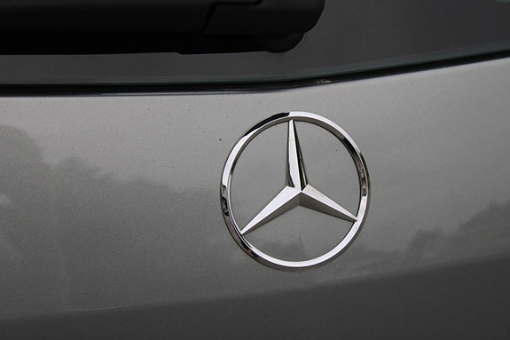 Mercedes-Benz GLK220 14 of 30