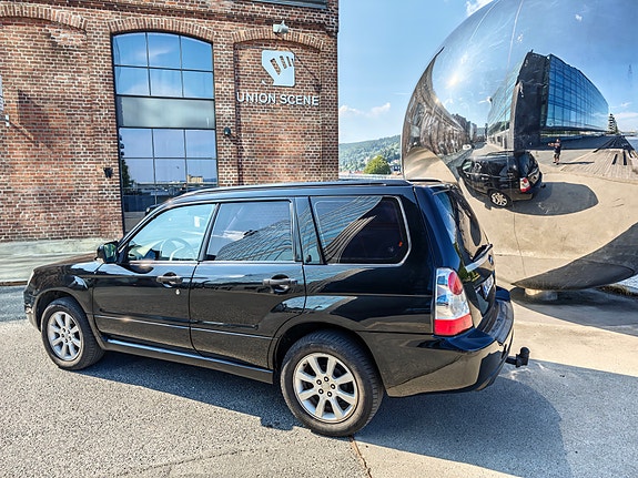 Subaru Forester 4 of 18