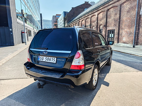 Subaru Forester 6 of 18