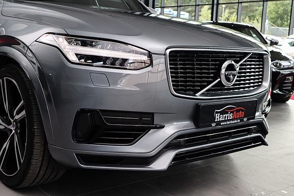 Volvo XC90 3 of 30