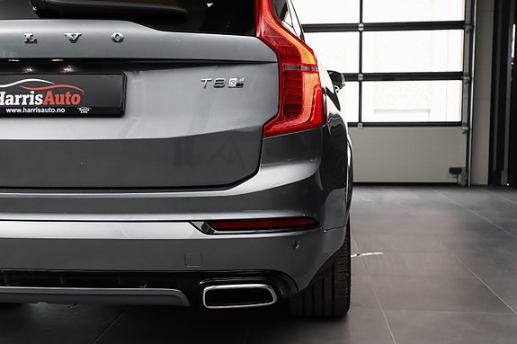 Volvo XC90 16 of 30