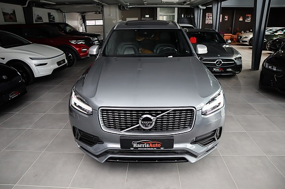 Volvo XC90 8 of 30