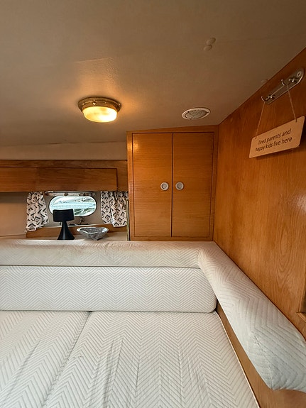 Princess Riviera 30 fot, med Volvo Penta D3 2009, lugar med dør og L-kjøkken 20 of 30