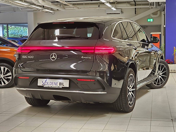 Mercedes-Benz EQC400 4 of 5
