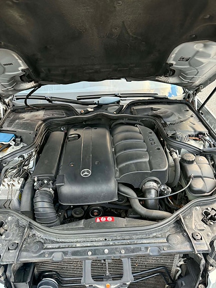 Mercedes-Benz E220 d 15 of 23