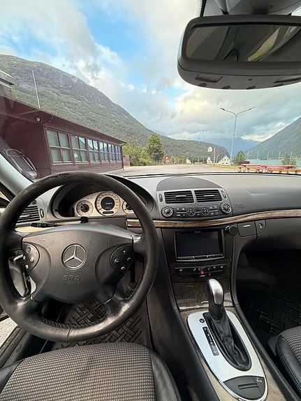 Mercedes-Benz E220 d 17 of 23