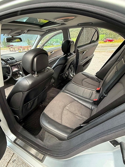Mercedes-Benz E220 d 19 of 23