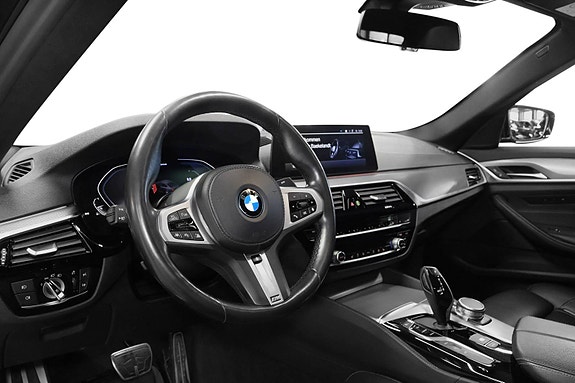 BMW 530e 12 of 30
