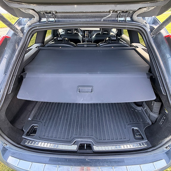 Volvo V90 6 of 30