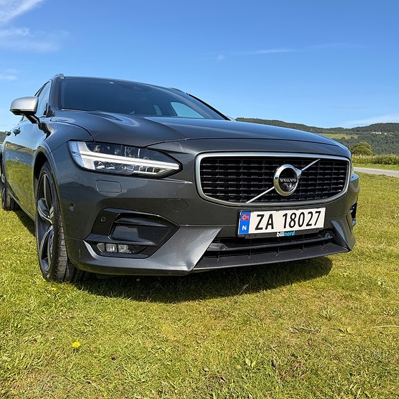 Volvo V90 16 of 30