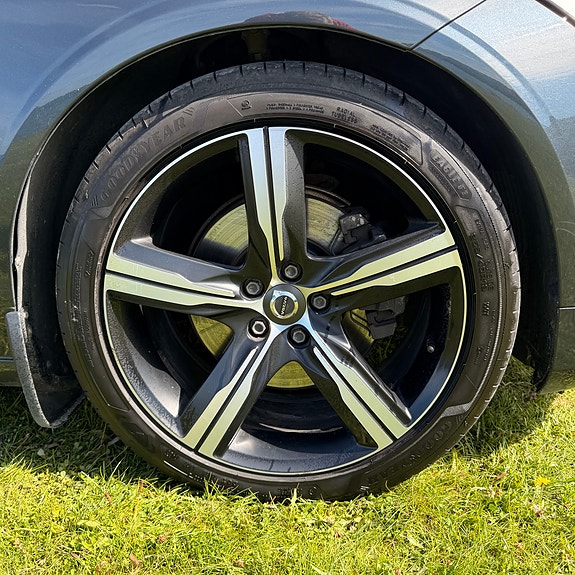 Volvo V90 18 of 30