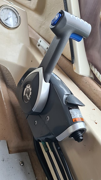 Evinrude E-tec 50 hk. 2008 mod, delemotor 3 of 5