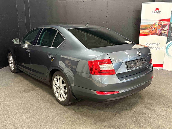 Skoda Octavia 5 of 5