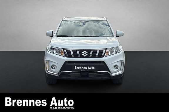 Suzuki Vitara 2 of 5