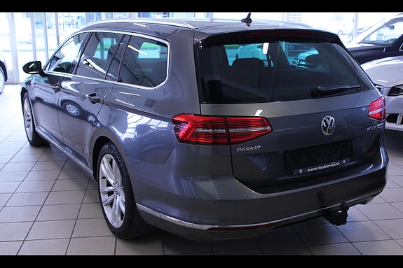 Volkswagen Passat 5 of 5
