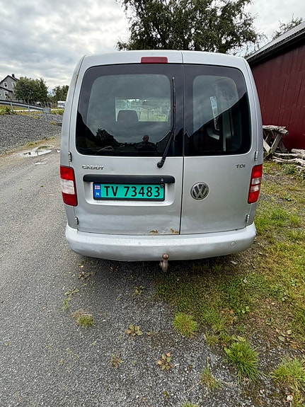 Volkswagen Caddy 2 of 5