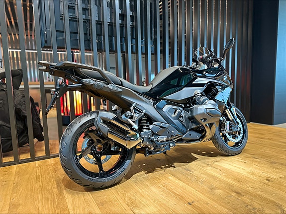 BMW R 1300 RS - Kampanje! 15.000,- i utstyr inkl. 3 of 12