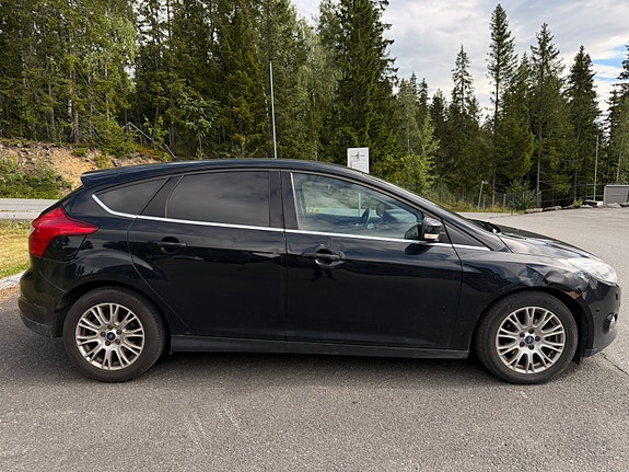 Ford Focus 11 of 12