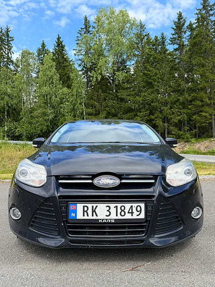 Ford Focus 6 of 12