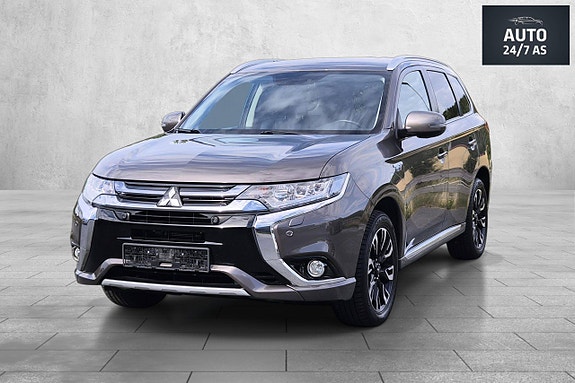 Mitsubishi Outlander 4 of 5