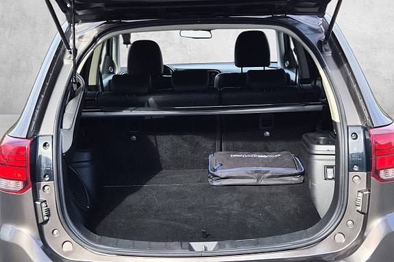 Mitsubishi Outlander 22 of 30