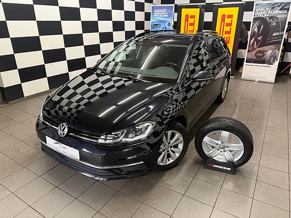 Volkswagen Golf VII 2 of 5