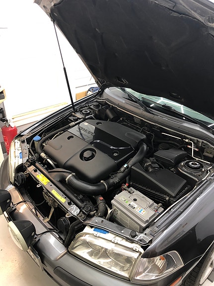 Volvo V40 19 of 24