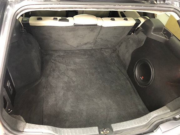 Volvo V40 21 of 24