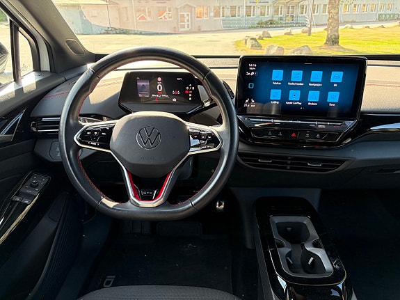 Volkswagen ID.5 GTX 13 of 28