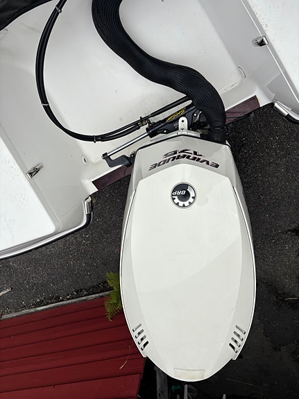 Evinrude E-Tec 175 HK 4 of 4