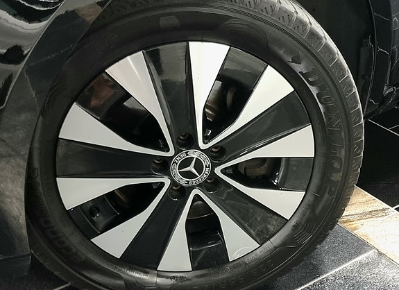 Mercedes-Benz Vito 119 18 of 30