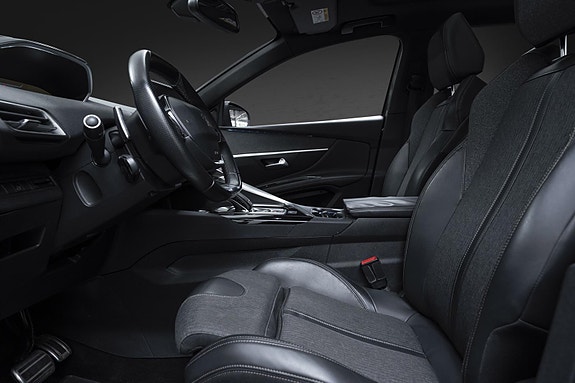 Peugeot 5008 23 of 30