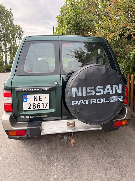 Nissan Patrol 5 of 30