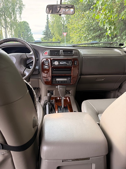 Nissan Patrol 22 of 30