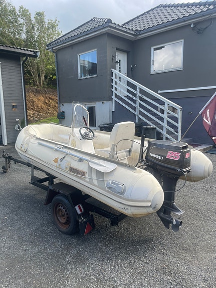 Suzumar RIB 25hk 2 of 12