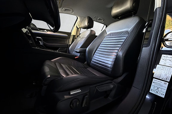 Volkswagen Passat 8 of 30