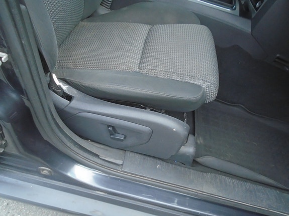Jeep Commander 24 of 30