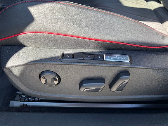 Volkswagen ID.5 GTX 14 of 30