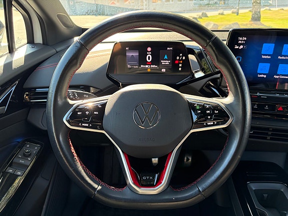 Volkswagen ID.5 GTX 9 of 30