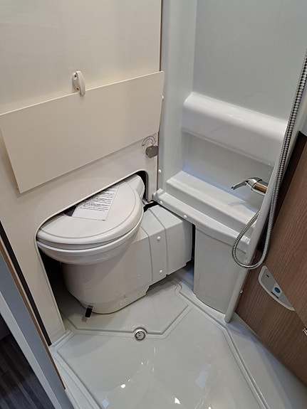 Malibu Van 640 Comfort GT Skyview / 180 HK / 9-trinns automat 27 of 30