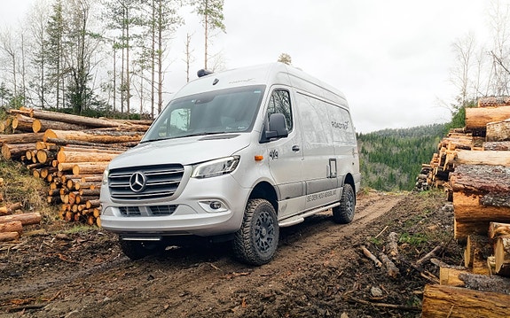 Innova Roadtrip 595L / Mercedes 190HK 4x4 / Demobil / Førerkort kl B / Solcelle/ Be om unik pris 3 of 30