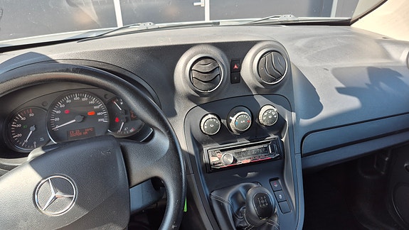 Mercedes-Benz Citan 109 16 of 17